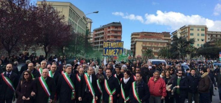 protesta ospedale lamezia