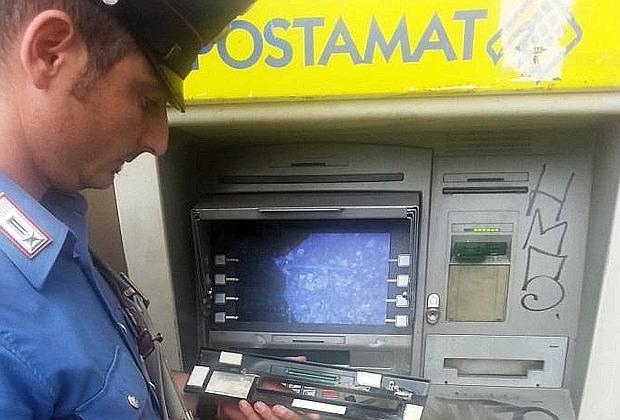 rapina postamat