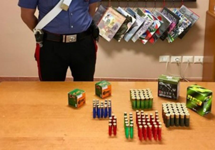 Trasportava 24 chili di marijuana insieme al fratello, tenta la fuga ma viene braccato 55 FOTO cop