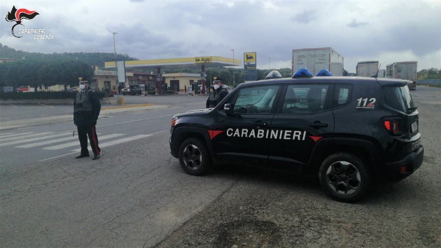 FOTO CARABINIERI MANDATORICCIO 1