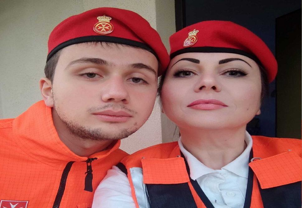 La storia di Francesco, il primo volontario calabrese in ospedale con autismo 51 FRANCESCO E MARIKA PROGETTO CISOM SUPERAMABILI 2 11