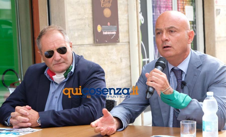 Falvo e Strazzulli piazza bilotti conferenza stampa