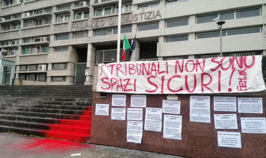 Fem in iniziativa tribunale cosenza