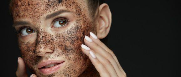 Fondi di caffe trattamenti di bellezza per pelle e capelli 800x534 578x246 1