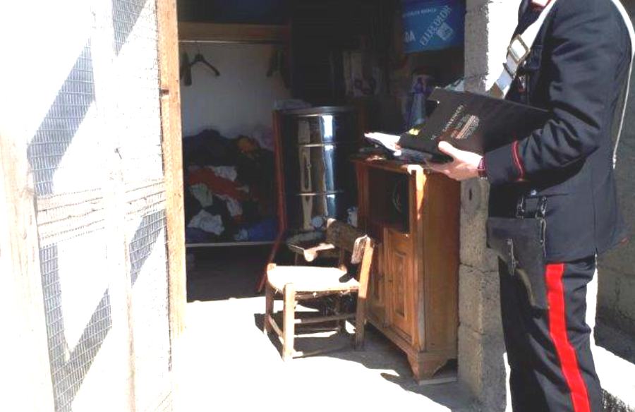 Foto arresto Carabinieri Torano Castello