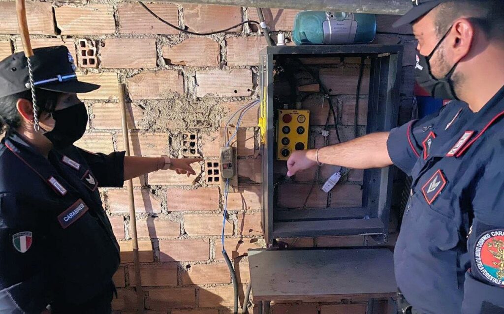 Furto energia elettrica1