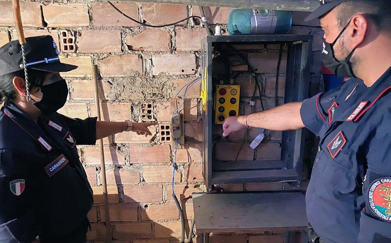 Furto energia elettrica1