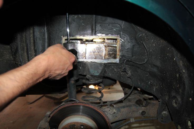 Viaggiava con oltre due chili di cocaina, calabrese arrestato in autostrada 206 GDF cocaina