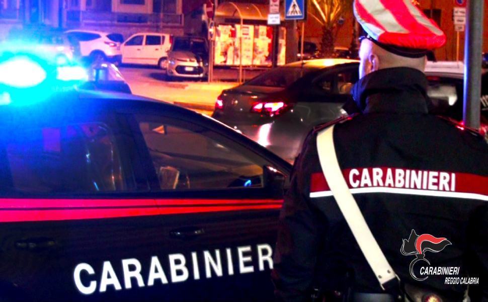 Controlli dei carabinieri: tre arresti e cinque denunce 51 GIOIA TAURO. DIVERSI CONTROLLI