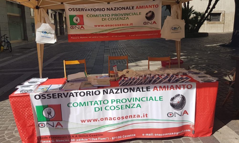 Gazebo ONA Cosenza Amianto