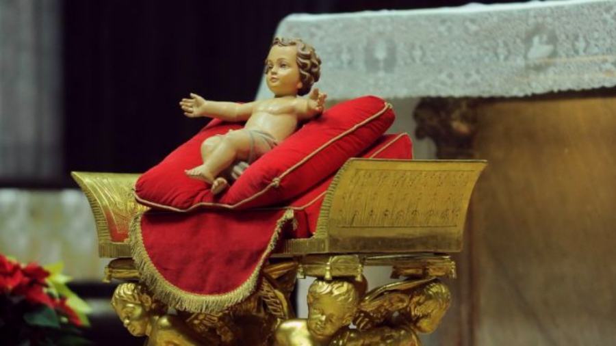 Natale e Covid: Vaticano, sacerdoti potranno celebrare anche quattro Messe 51 Gesu Bambino Natale chiesa