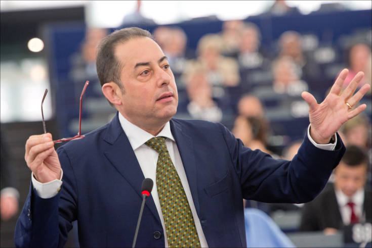 Gianni PIttella