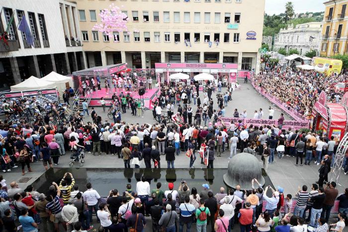 Comune di Cosenza condannato a pagare per il Giro d'Italia 2013 53 Giro Italia 2013 Cosenza