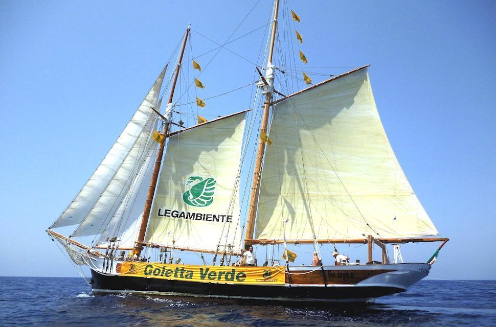 Goletta Verde compie 40 anni: tre giorni in Calabria tra monitoraggi, ambiente e il dibattito sul Ponte 53 Goletta verde 3