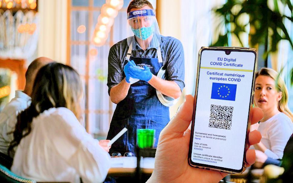 Un'estate senza mascherine con alcune eccezioni. E dal 1 maggio addio al Green Pass 80 Green Pass Ristorante2 7
