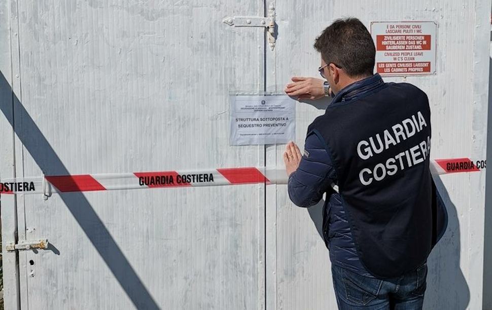 Guardia Costiera sequestro