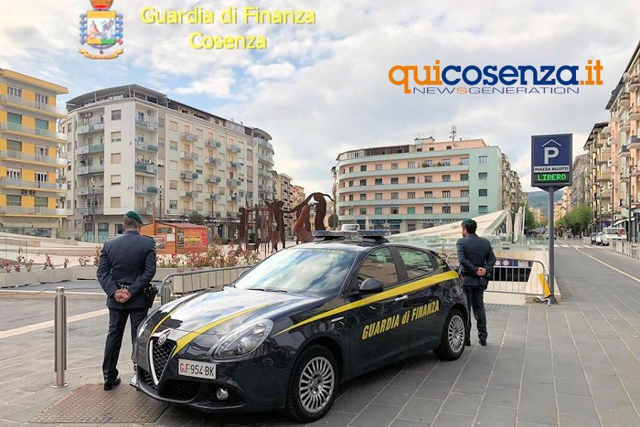 Il bilancio della finanza di Cosenza. Scoperti 91 furbetti del reddito e 66 evasori totali 59 Guardia di Finanza Cosenza 7