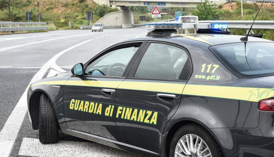 Guardia finanza controlli 1