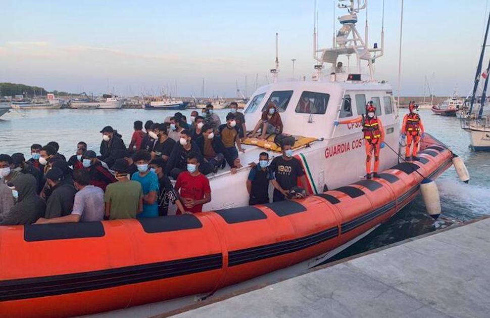 Gurdia Costiera Migranrti