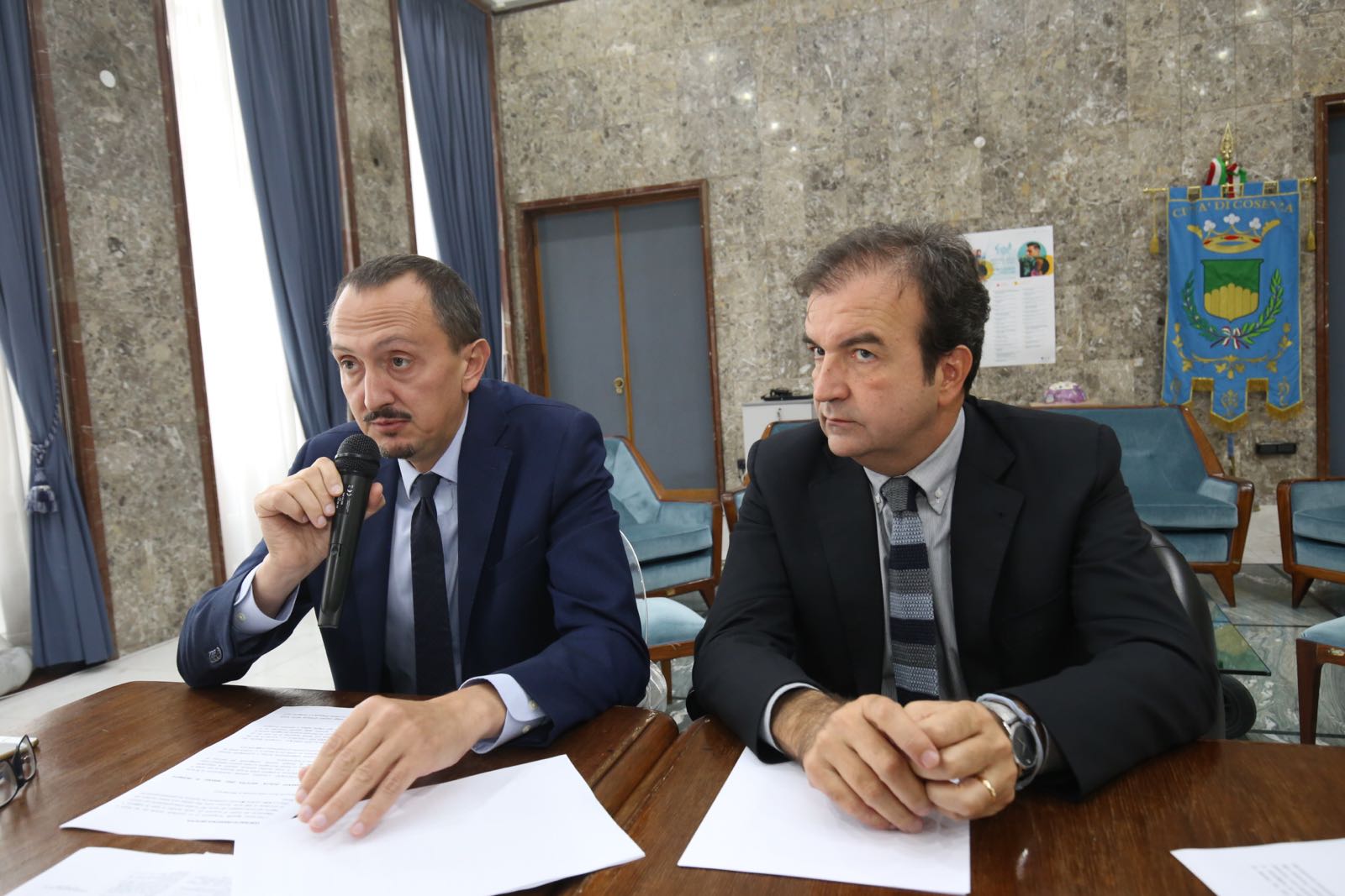 Case e sfratti a Cosenza: contributi fitto, requisizione appartamenti vuoti e autorecupero 56 IMG 20171009 WA0013