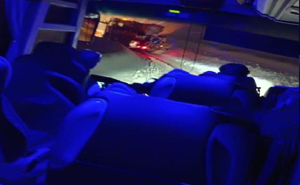 Tanta neve sulla strada, bloccati su un bus in Sila per 5 ore "grave ritardo" 51 IMG 20220201 WA0034 1