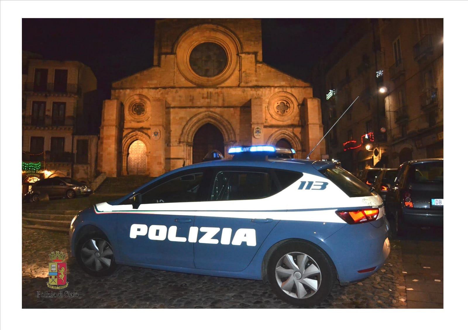Fermati a Cosenza con una pistola, cocaina e hashish. Due arresti 62 IMG 0324