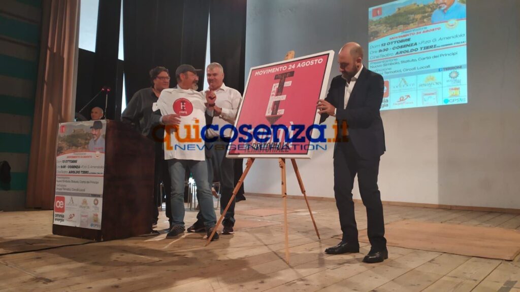 "Per la Calabria un governatore ribelle", lo chiede il Movimento di Pino Aprile 1 IMG 7492