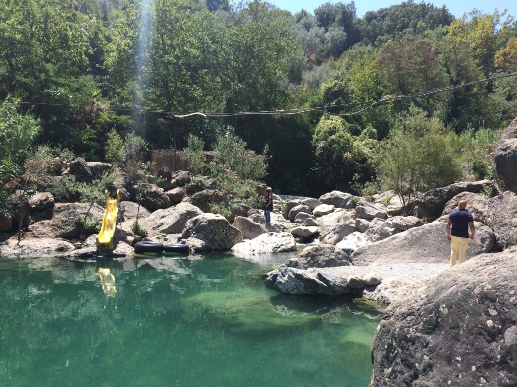 Cropalati, scoperto e sequestrato un lido abusivo in un torrente 3 IMG 9995