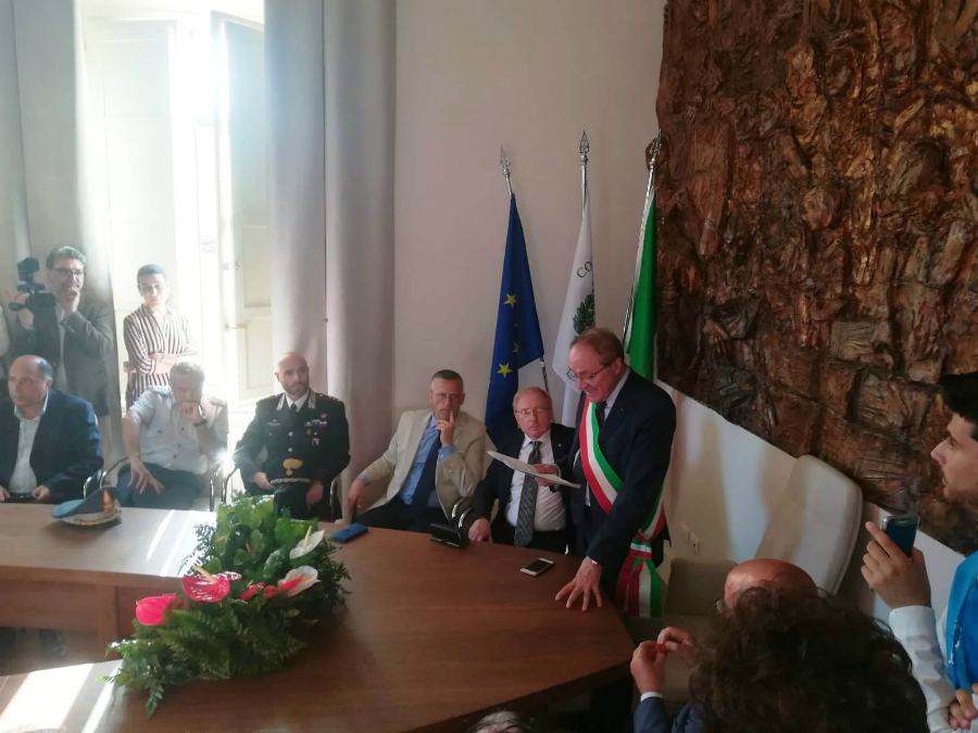 Inaugurata la casa Comunale di Aiello Calabro 53 Image 2018 07 03 at 19