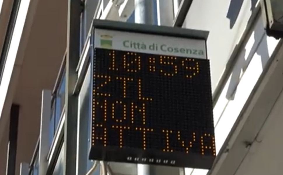 Cosenza, da ieri nuovi orari di funzionamento dei varchi elettronici 1 Immagine 6