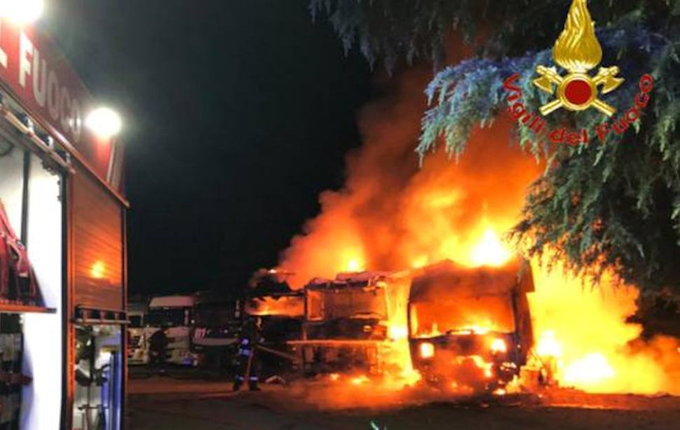 Criminalità e atti dolosi sui cantieri della 106: "A rischio sicurezza di attività e lavoratori" 59 Incendi 4