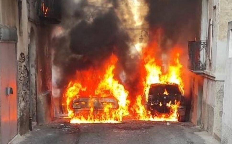 Incendio Corigliano Rossano 1