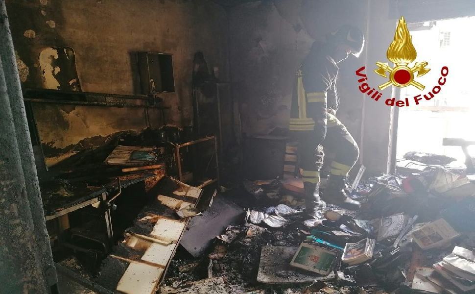 Incendio appartamento Catanzaro lido