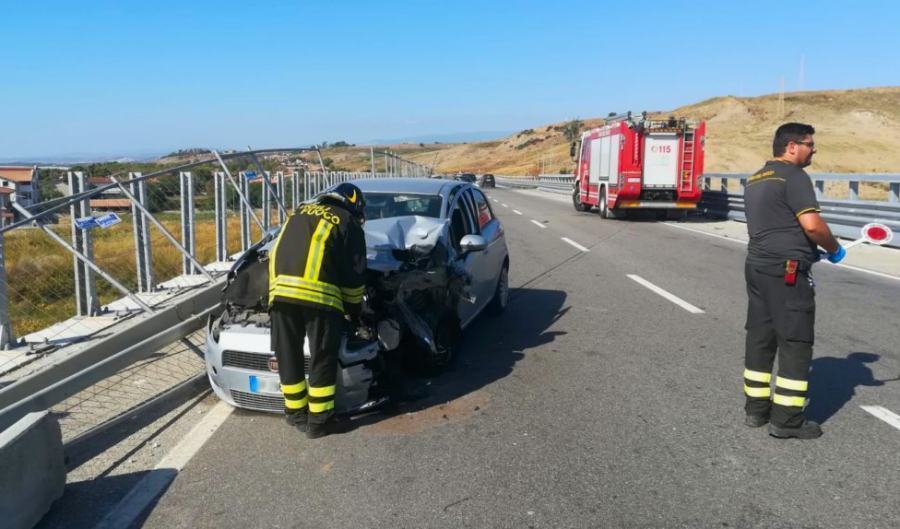 Incidente 106 muore 41enne