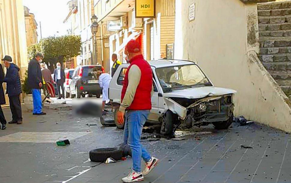 Cassano Ionio, morto l'anziano travolto da un'auto fuori controllo 71 Incidente Cassano 1