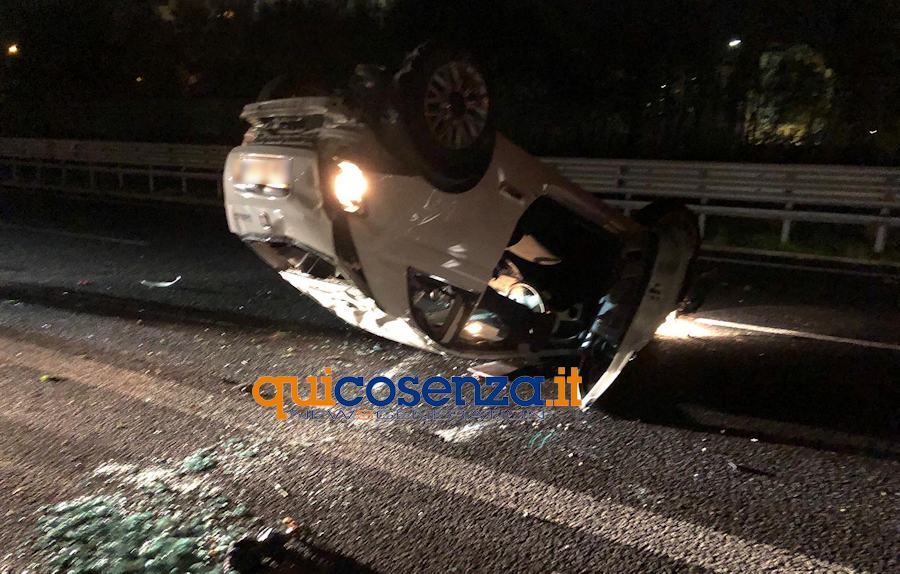 FOTO - VIDEO Incidente sulla A2 tra Rende e Cosenza. Autostrada bloccata in direzione Sud 59 Incidente Rende A2