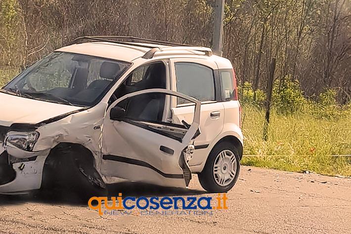 Grave incidente a Rende, coinvolte due auto. Deceduto in ospedale uno dei due feriti 68 Incidente Rende morto un anziano2