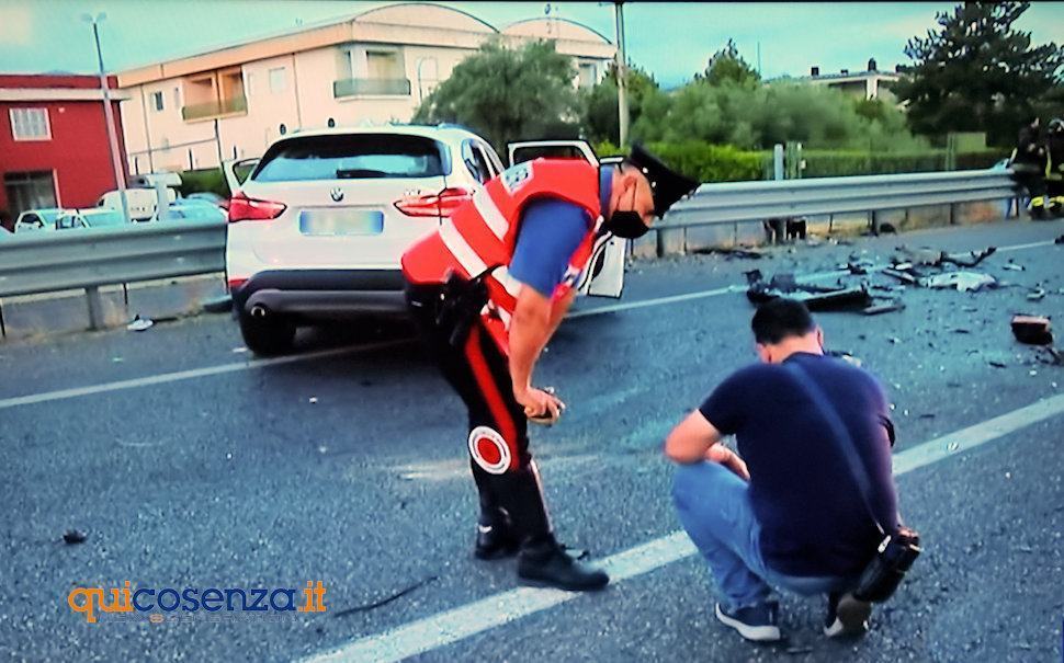 Terribile incidente sulla 106 a Corigliano-Rossano, muoiono due giovanissimi 80 Incidente Rossanook
