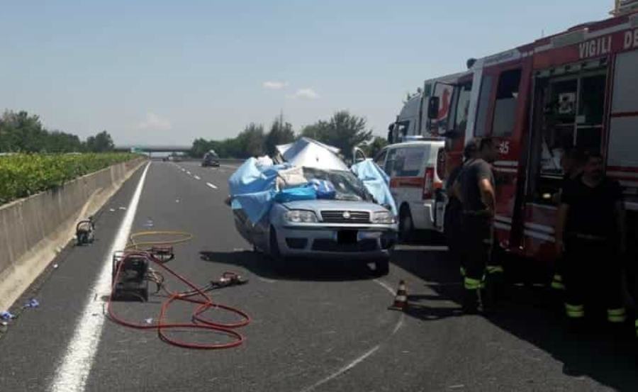 Rossano, domani i funerali della famiglia Acri-Olivo. Proclamato lutto cittadino 53 Incidente mortale Roccasecca