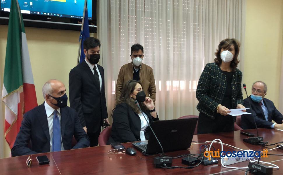 Incontro Nesci CIS Cosenza Prefettura 05