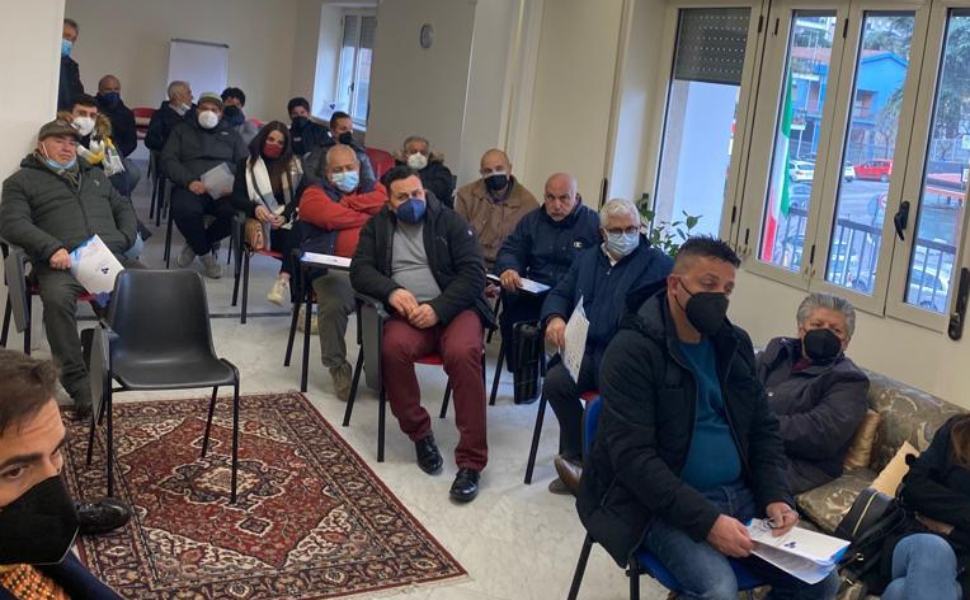 Confapi Calabria riunisce gli autotrasportatori locali che chiedono sostegno 51 Incontro autotrasportatori Confapi 01