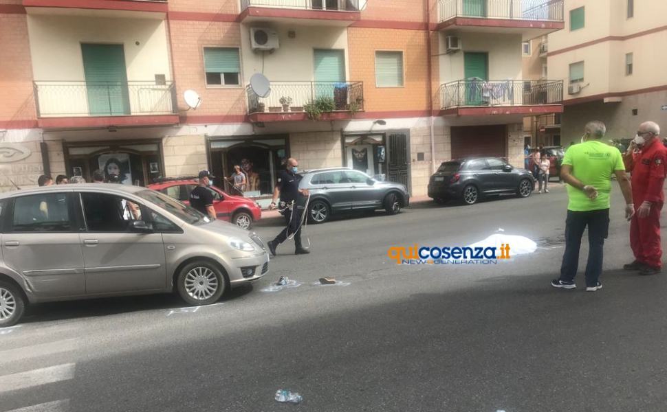 Investita auto donna rossano
