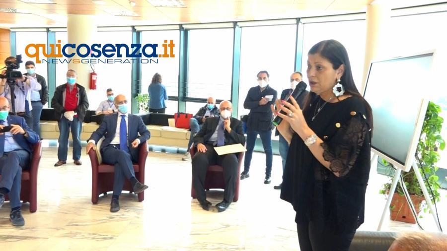 Bandiere Blu, la Santelli incontra i sindaci "questi comuni sono l'orgoglio della Calabria" 55 Jole Santelli Sindaci bandiere blu1