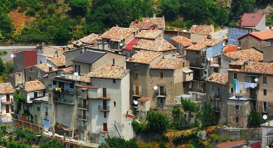LONGOBUCCO panorama centro storico