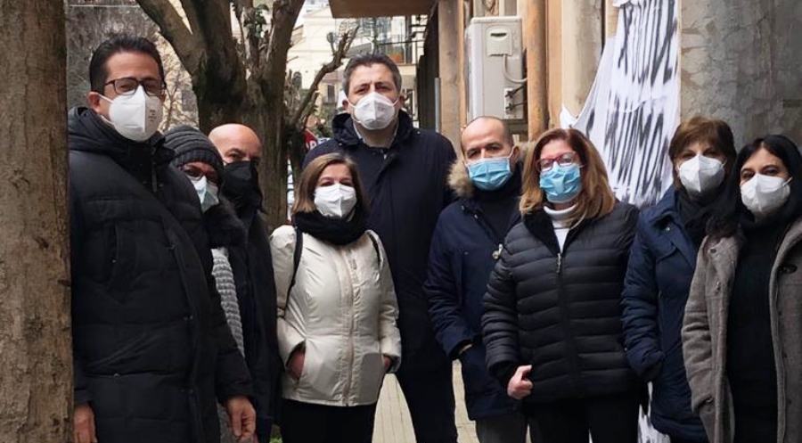La protesta al centro anziani di via Milelli ADISS