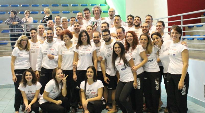 La squadra dopo la premiazione 1