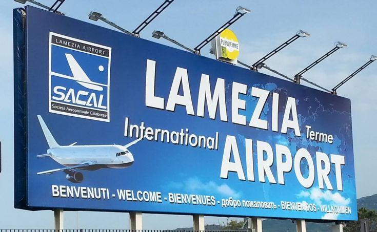 Lamezia terme Airport