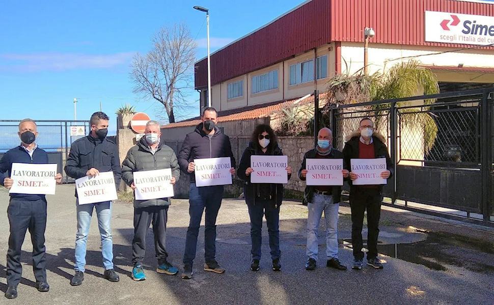 Lavoratori Simet 3