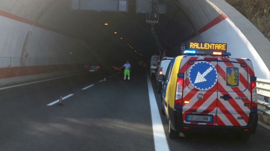 Lavori Anas Galleria autostrada