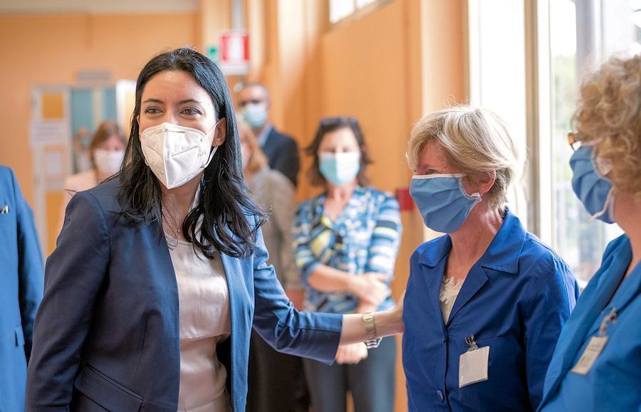 Azzolina "la scuola non è posto fatato, non esiste rischio zero. Salvini illude gli italiani" 56 Lucia Azzolina ministro istruzione